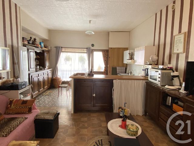 maison à vendre - 6 pièces - 172.0 m2 - ST PIERRE LE MOUTIER - 58 - BOURGOGNE - Century 21 Confluences