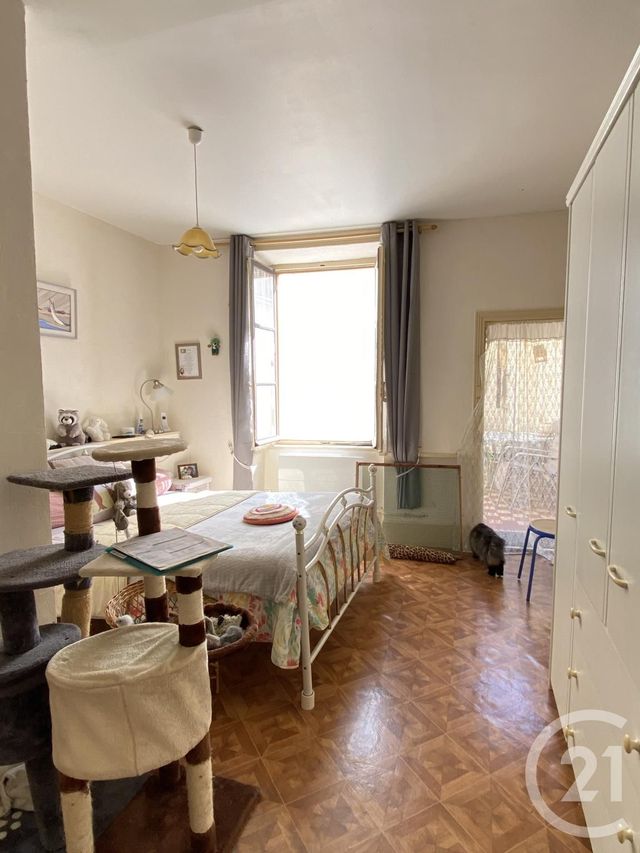 maison à vendre - 6 pièces - 172.0 m2 - ST PIERRE LE MOUTIER - 58 - BOURGOGNE - Century 21 Confluences