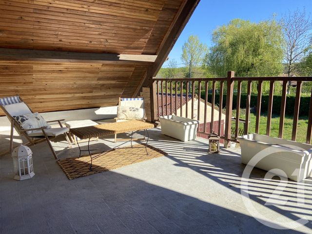 maison à vendre - 5 pièces - 148.0 m2 - LA GUERCHE SUR L AUBOIS - 18 - CENTRE - Century 21 Confluences