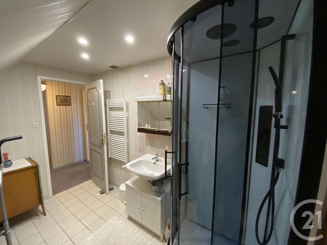 maison à vendre - 5 pièces - 148.0 m2 - LA GUERCHE SUR L AUBOIS - 18 - CENTRE - Century 21 Confluences