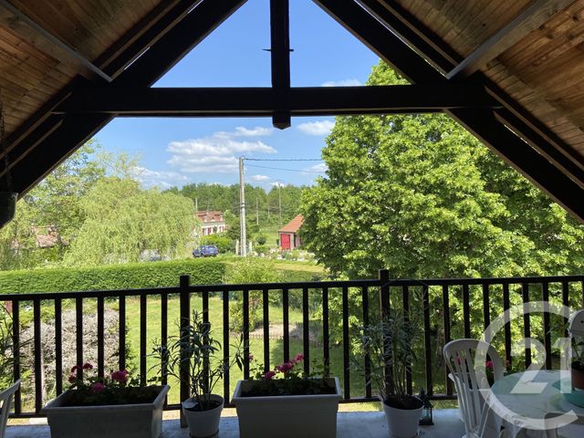 maison à vendre - 5 pièces - 148.0 m2 - LA GUERCHE SUR L AUBOIS - 18 - CENTRE - Century 21 Confluences