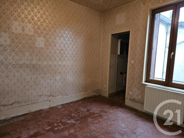 maison à vendre - 3 pièces - 53.0 m2 - ST PIERRE LE MOUTIER - 58 - BOURGOGNE - Century 21 Confluences