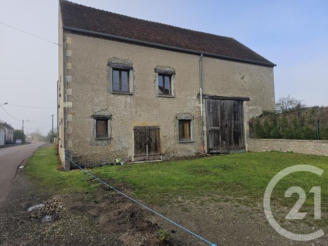 maison à vendre - 4 pièces - 110.0 m2 - ST PIERRE LE MOUTIER - 58 - BOURGOGNE - Century 21 Confluences
