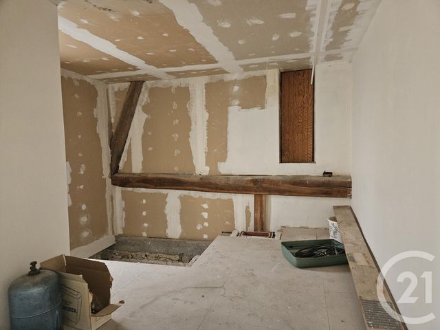 maison à vendre - 4 pièces - 110.0 m2 - ST PIERRE LE MOUTIER - 58 - BOURGOGNE - Century 21 Confluences