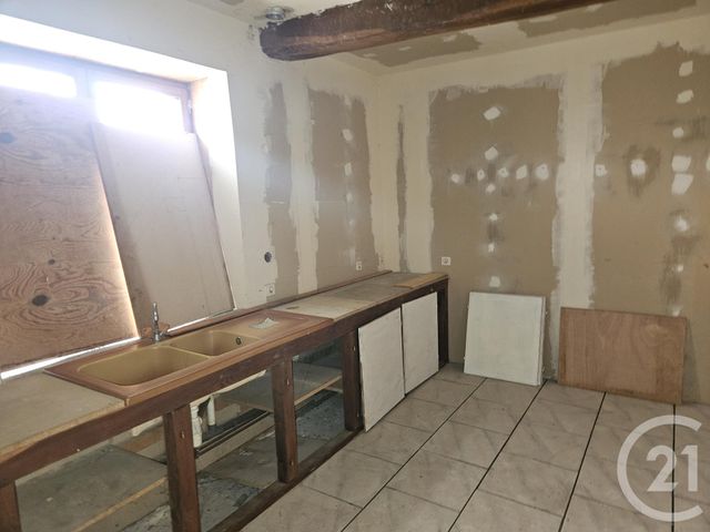 maison à vendre - 4 pièces - 110.0 m2 - ST PIERRE LE MOUTIER - 58 - BOURGOGNE - Century 21 Confluences