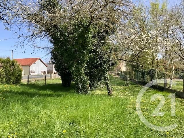 maison à vendre - 8 pièces - 237.62 m2 - BLET - 18 - CENTRE - Century 21 Confluences