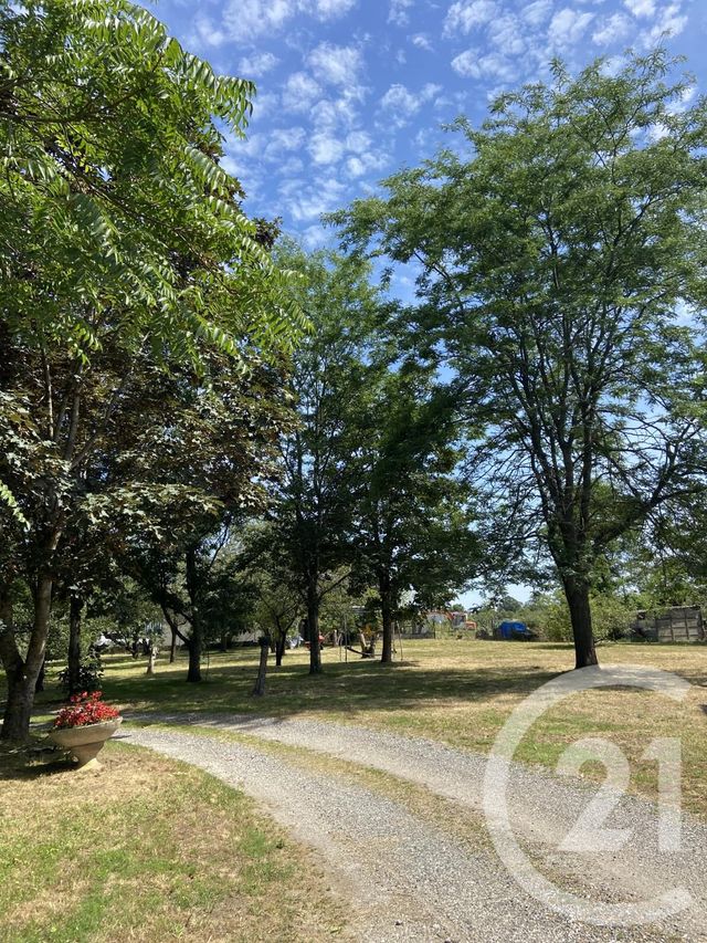 maison à vendre - 5 pièces - 195.0 m2 - CHANTENAY ST IMBERT - 58 - BOURGOGNE - Century 21 Confluences