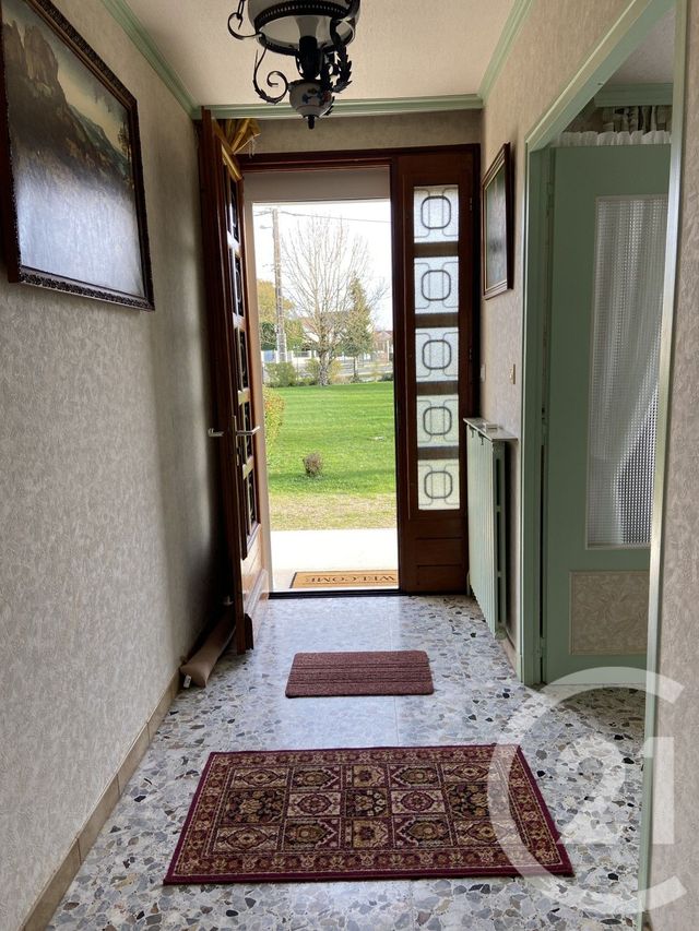 maison à vendre - 8 pièces - 145.0 m2 - LA GUERCHE SUR L AUBOIS - 18 - CENTRE - Century 21 Confluences