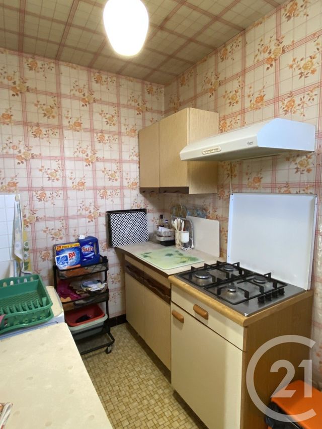 maison à vendre - 8 pièces - 145.0 m2 - LA GUERCHE SUR L AUBOIS - 18 - CENTRE - Century 21 Confluences