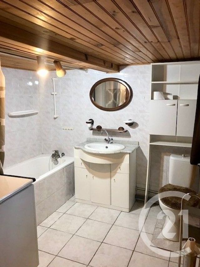 maison à vendre - 5 pièces - 154.49 m2 - SANCOINS - 18 - CENTRE - Century 21 Confluences