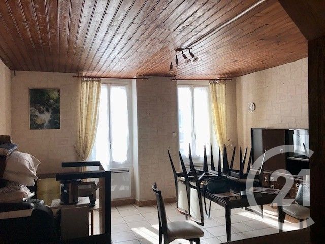 maison à vendre - 5 pièces - 154.49 m2 - SANCOINS - 18 - CENTRE - Century 21 Confluences