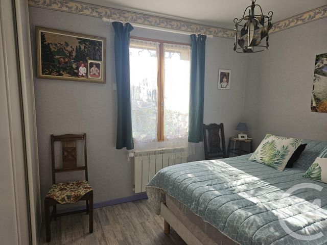 maison à vendre - 6 pièces - 140.0 m2 - LA GUERCHE SUR L AUBOIS - 18 - CENTRE - Century 21 Confluences