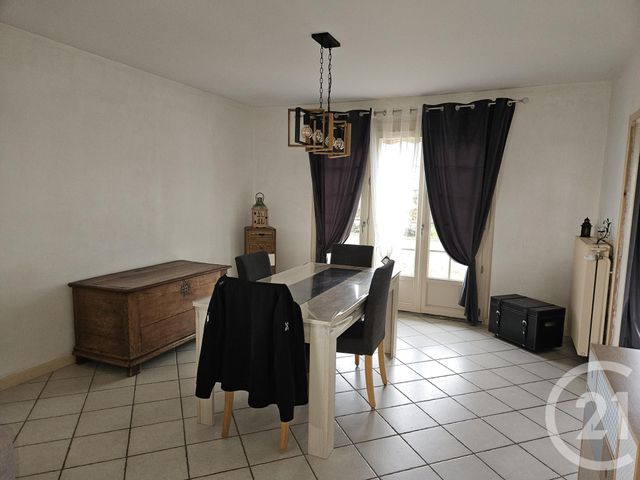 maison à vendre - 7 pièces - 165.0 m2 - ST PIERRE LE MOUTIER - 58 - BOURGOGNE - Century 21 Confluences