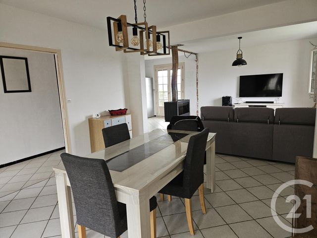 maison à vendre - 7 pièces - 165.0 m2 - ST PIERRE LE MOUTIER - 58 - BOURGOGNE - Century 21 Confluences