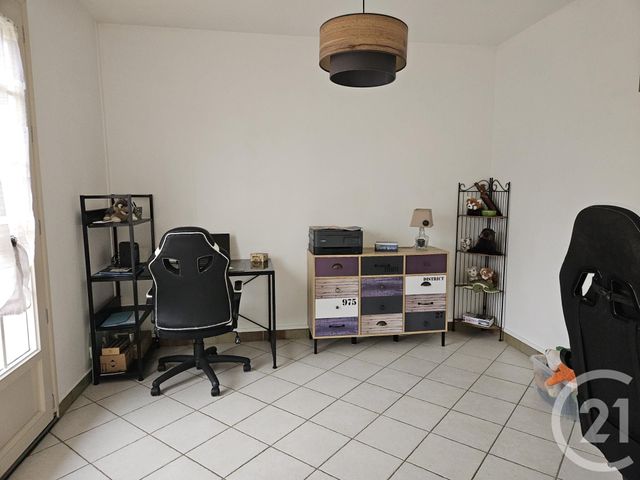 maison à vendre - 7 pièces - 165.0 m2 - ST PIERRE LE MOUTIER - 58 - BOURGOGNE - Century 21 Confluences