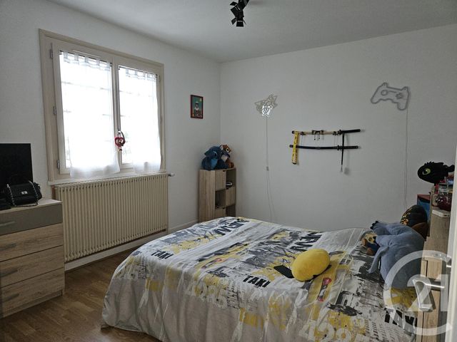 maison à vendre - 7 pièces - 165.0 m2 - ST PIERRE LE MOUTIER - 58 - BOURGOGNE - Century 21 Confluences