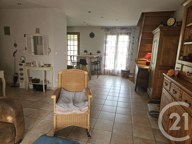 maison à vendre - 6 pièces - 140.0 m2 - ST PIERRE LE MOUTIER - 58 - BOURGOGNE - Century 21 Confluences