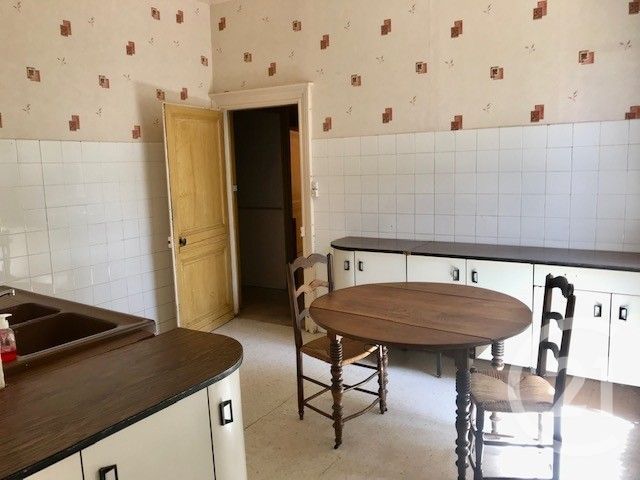 maison à vendre - 11 pièces - 233.23 m2 - BLET - 18 - CENTRE - Century 21 Confluences