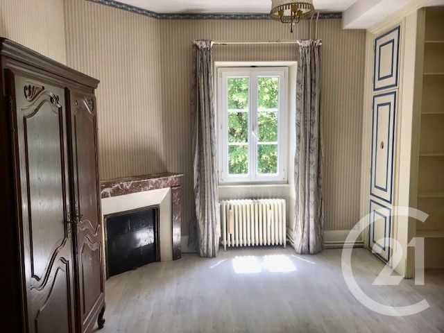 maison à vendre - 11 pièces - 233.23 m2 - BLET - 18 - CENTRE - Century 21 Confluences