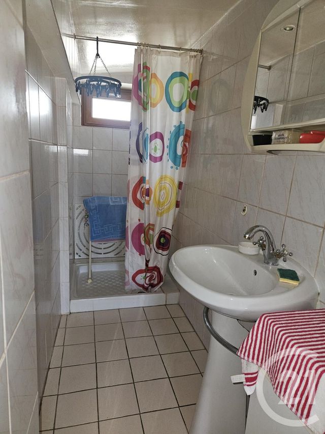 maison à vendre - 3 pièces - 60.0 m2 - ST PIERRE LE MOUTIER - 58 - BOURGOGNE - Century 21 Confluences