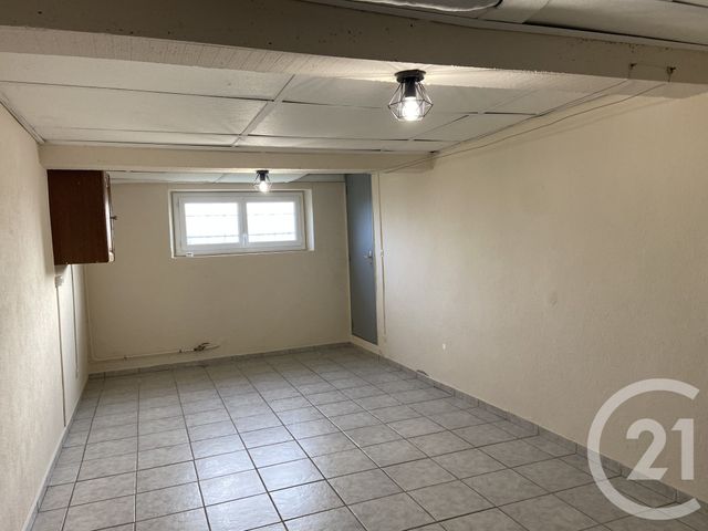 maison à vendre - 4 pièces - 72.0 m2 - ST PARIZE LE CHATEL - 58 - BOURGOGNE - Century 21 Confluences