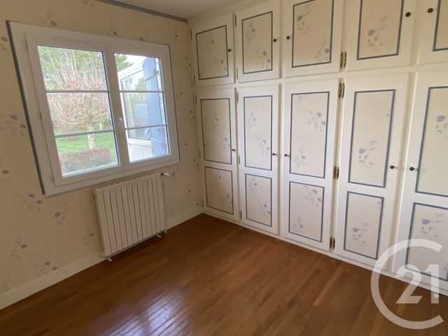 maison à vendre - 4 pièces - 72.0 m2 - ST PARIZE LE CHATEL - 58 - BOURGOGNE - Century 21 Confluences