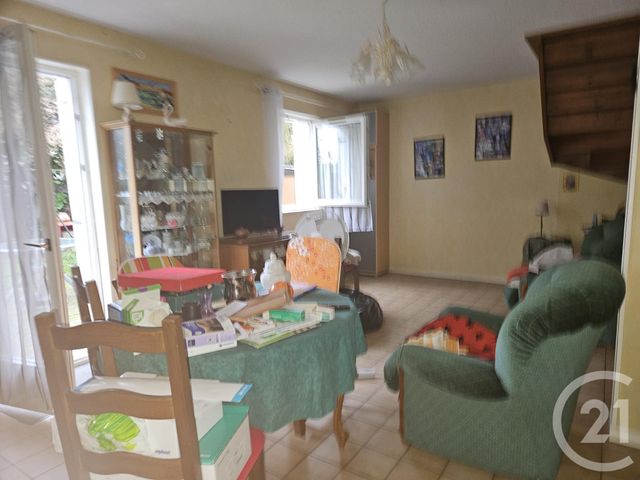 maison à vendre - 4 pièces - 82.0 m2 - ST PIERRE LE MOUTIER - 58 - BOURGOGNE - Century 21 Confluences