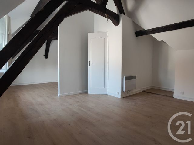 maison à vendre - 8 pièces - 169.98 m2 - SANCOINS - 18 - CENTRE - Century 21 Confluences