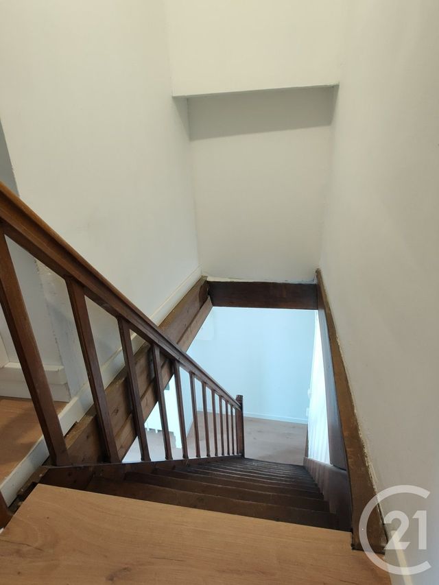 maison à vendre - 8 pièces - 169.98 m2 - SANCOINS - 18 - CENTRE - Century 21 Confluences