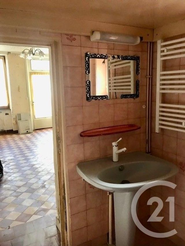 maison à vendre - 4 pièces - 93.34 m2 - LA CHAPELLE HUGON - 18 - CENTRE - Century 21 Confluences
