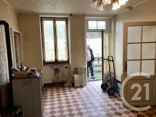 maison à vendre - 4 pièces - 93.34 m2 - LA CHAPELLE HUGON - 18 - CENTRE - Century 21 Confluences