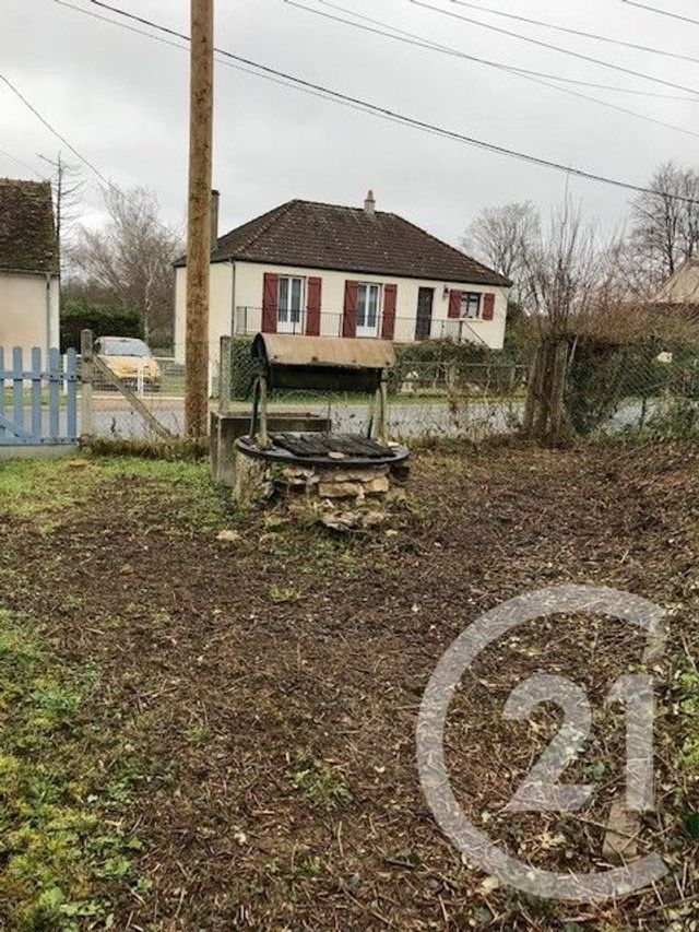 maison à vendre - 4 pièces - 93.34 m2 - LA CHAPELLE HUGON - 18 - CENTRE - Century 21 Confluences