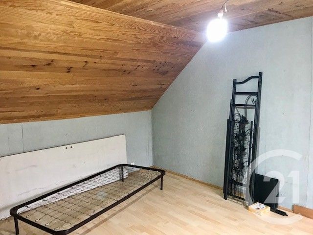 maison à vendre - 4 pièces - 93.34 m2 - LA CHAPELLE HUGON - 18 - CENTRE - Century 21 Confluences