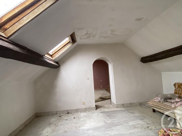 maison à vendre - 7 pièces - 179.0 m2 - LA GUERCHE SUR L AUBOIS - 18 - CENTRE - Century 21 Confluences