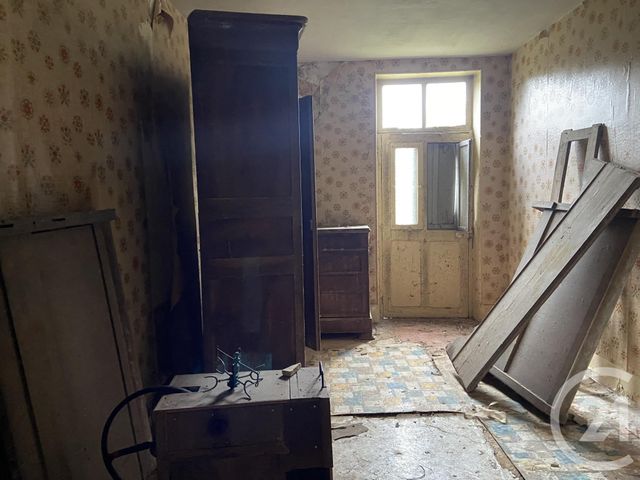 maison à vendre - 7 pièces - 179.0 m2 - LA GUERCHE SUR L AUBOIS - 18 - CENTRE - Century 21 Confluences