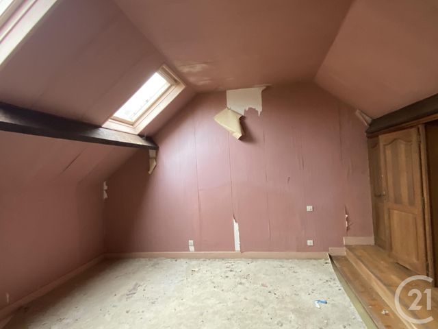 maison à vendre - 7 pièces - 179.0 m2 - LA GUERCHE SUR L AUBOIS - 18 - CENTRE - Century 21 Confluences