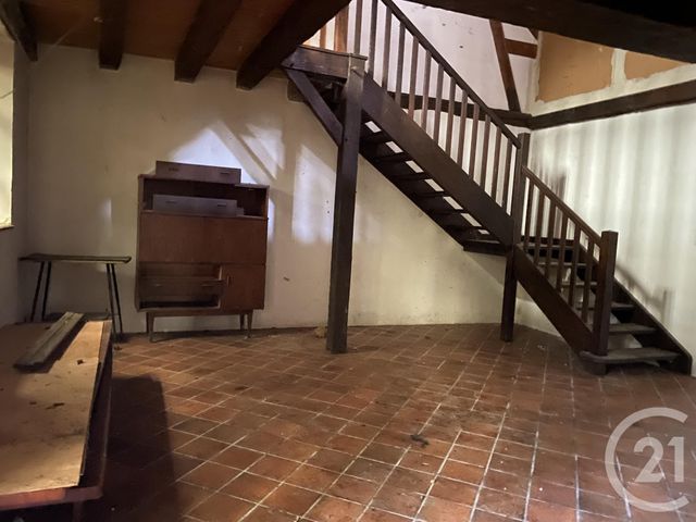 maison à vendre - 7 pièces - 179.0 m2 - LA GUERCHE SUR L AUBOIS - 18 - CENTRE - Century 21 Confluences