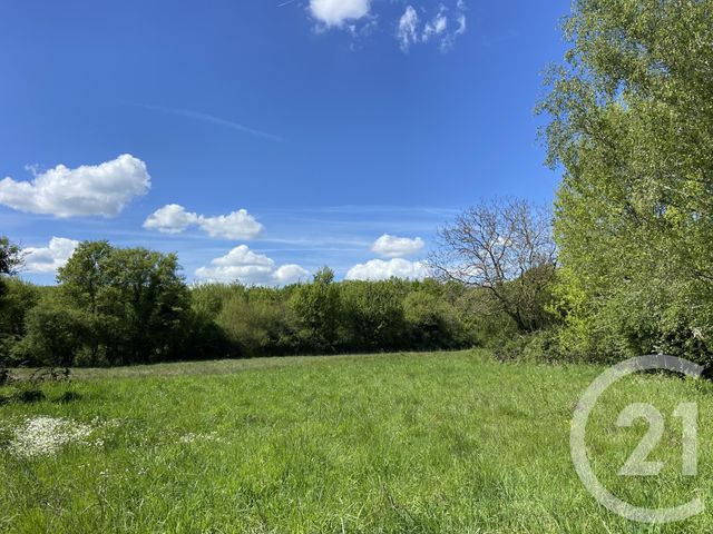 maison à vendre - 7 pièces - 179.0 m2 - LA GUERCHE SUR L AUBOIS - 18 - CENTRE - Century 21 Confluences