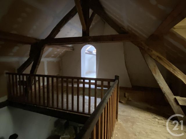 maison à vendre - 7 pièces - 179.0 m2 - LA GUERCHE SUR L AUBOIS - 18 - CENTRE - Century 21 Confluences