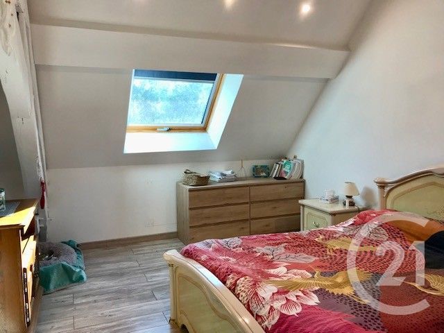 maison à vendre - 5 pièces - 160.16 m2 - LA CHAPELLE HUGON - 18 - CENTRE - Century 21 Confluences