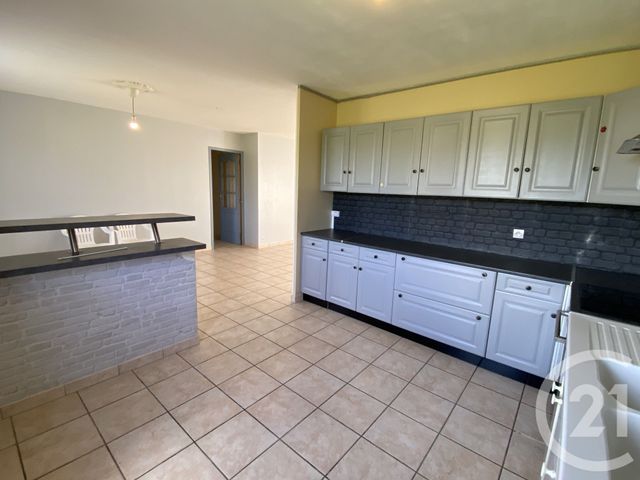 maison à vendre - 4 pièces - 90.0 m2 - LA GUERCHE SUR L AUBOIS - 18 - CENTRE - Century 21 Confluences
