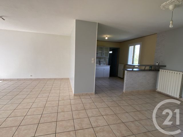 maison à vendre - 4 pièces - 90.0 m2 - LA GUERCHE SUR L AUBOIS - 18 - CENTRE - Century 21 Confluences