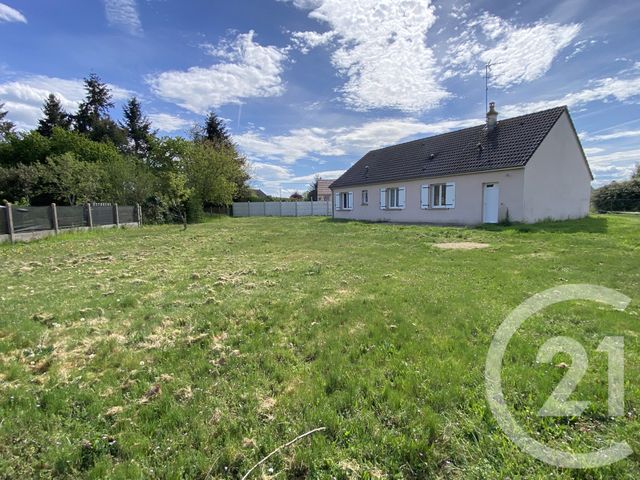 maison à vendre - 4 pièces - 90.0 m2 - LA GUERCHE SUR L AUBOIS - 18 - CENTRE - Century 21 Confluences
