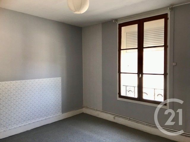 maison à vendre - 6 pièces - 125.64 m2 - CHALIVOY MILON - 18 - CENTRE - Century 21 Confluences