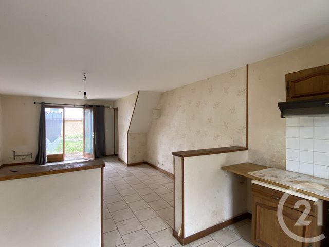 maison à vendre - 8 pièces - 176.0 m2 - LA GUERCHE SUR L AUBOIS - 18 - CENTRE - Century 21 Confluences