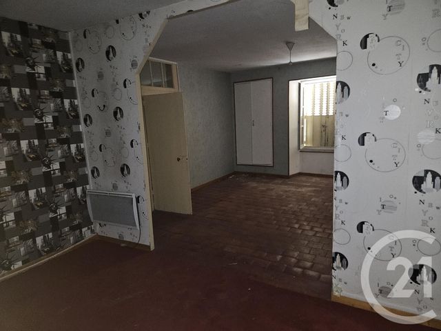 maison à vendre - 3 pièces - 113.0 m2 - ST PIERRE LE MOUTIER - 58 - BOURGOGNE - Century 21 Confluences