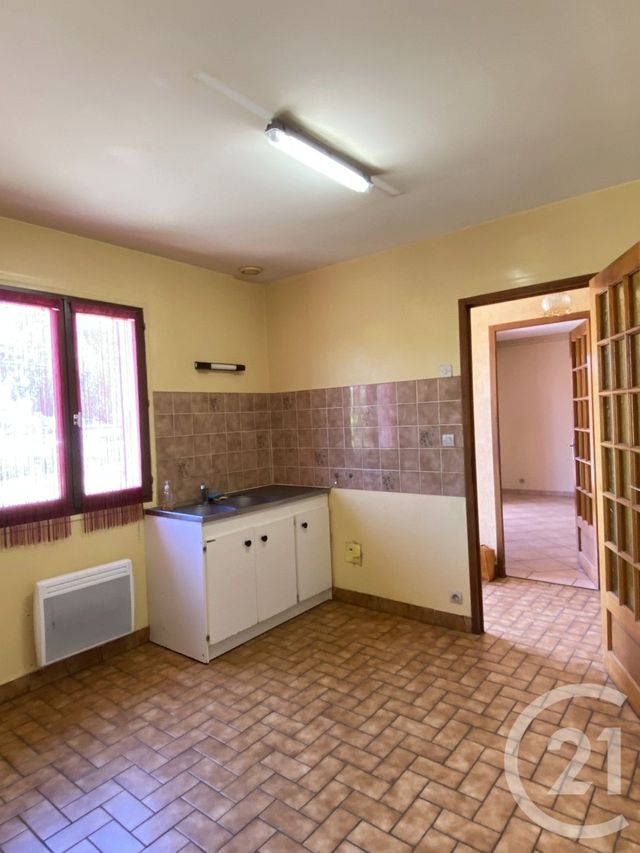 maison à vendre - 3 pièces - 78.0 m2 - ST PARIZE LE CHATEL - 58 - BOURGOGNE - Century 21 Confluences
