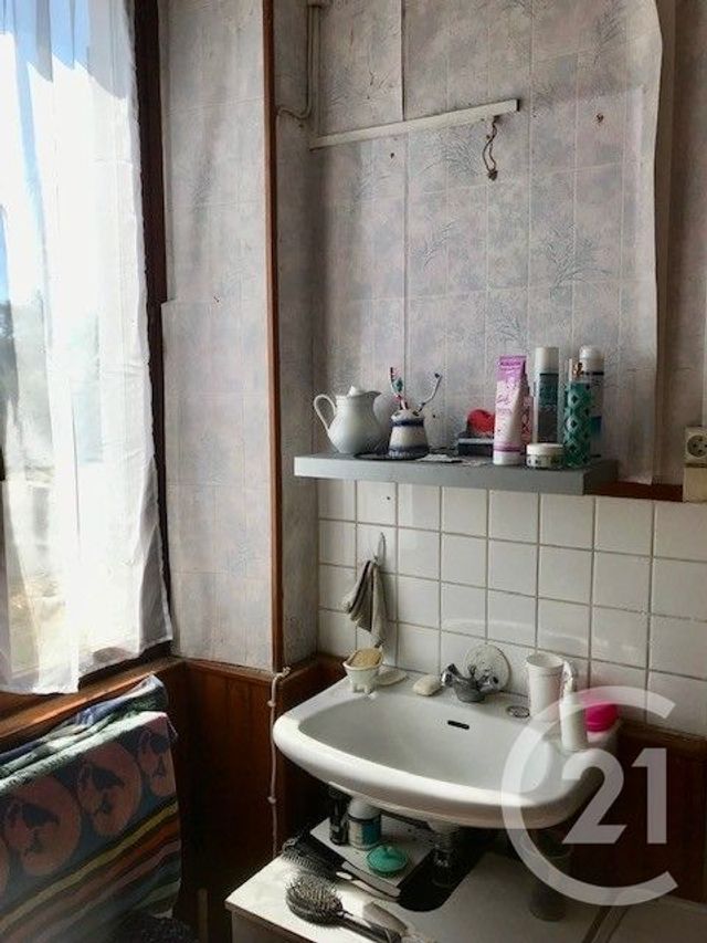 maison à vendre - 3 pièces - 68.52 m2 - OUROUER LES BOURDELINS - 18 - CENTRE - Century 21 Confluences
