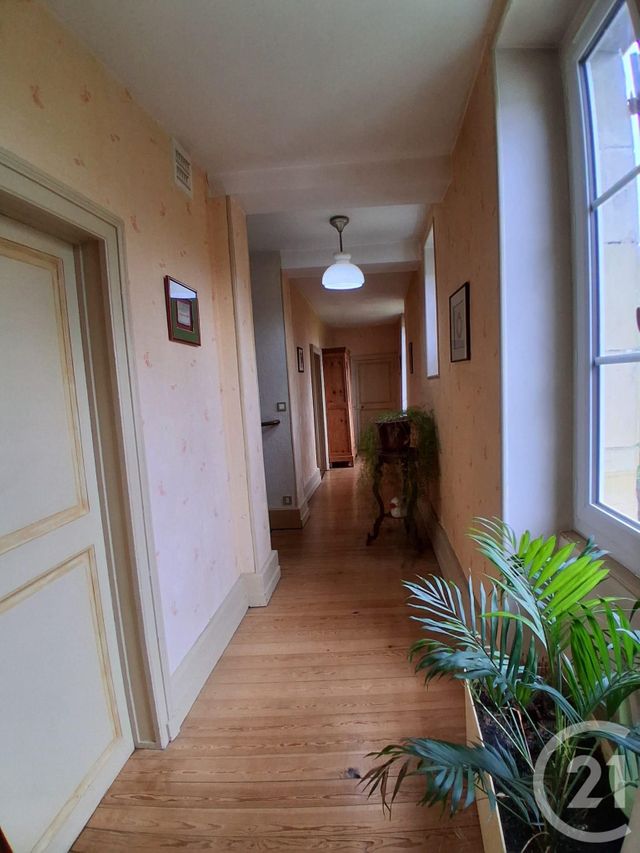maison à vendre - 10 pièces - 316.0 m2 - ST PIERRE LE MOUTIER - 58 - BOURGOGNE - Century 21 Confluences