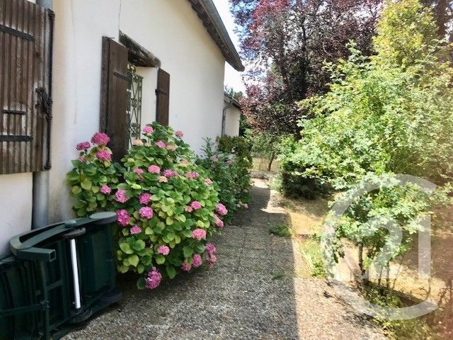 maison à vendre - 6 pièces - 229.59 m2 - LE CHAUTAY - 18 - CENTRE - Century 21 Confluences